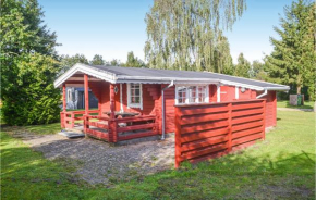 Beautiful Home In Hovborg With Wifi